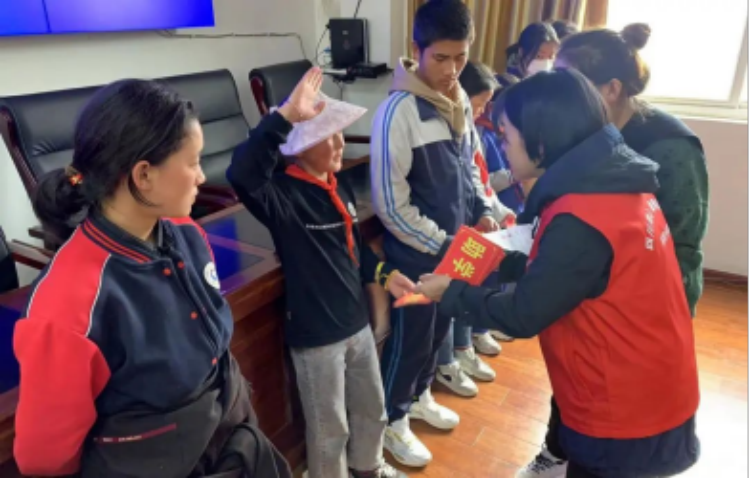 同心普法零距离 明炬律师“同心团”系列报道二1216.png