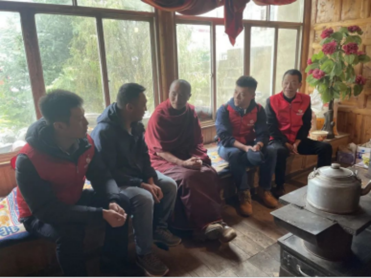 同心普法零距离 明炬律师“同心团”系列报道二1568.png